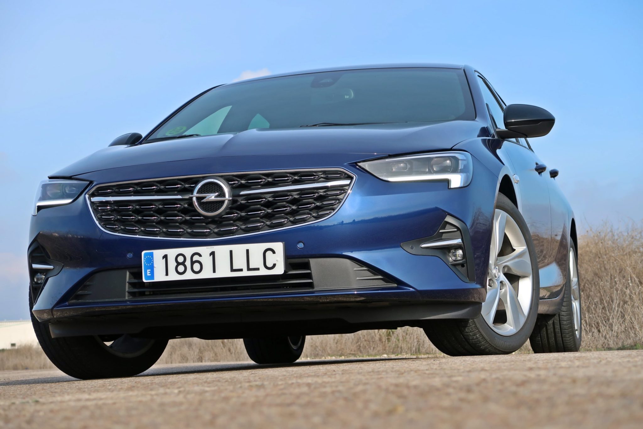 Probamos el nuevo Opel Insignia 2021, la despedida General Motors. - Loading Cars
