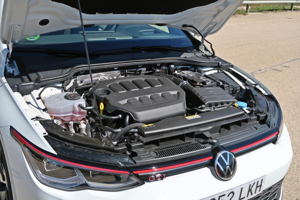 diccionario hambruna Por ahí Volkswagen Golf GTI 8: ¿Es el mejor GTI de la historia? - Loading Cars