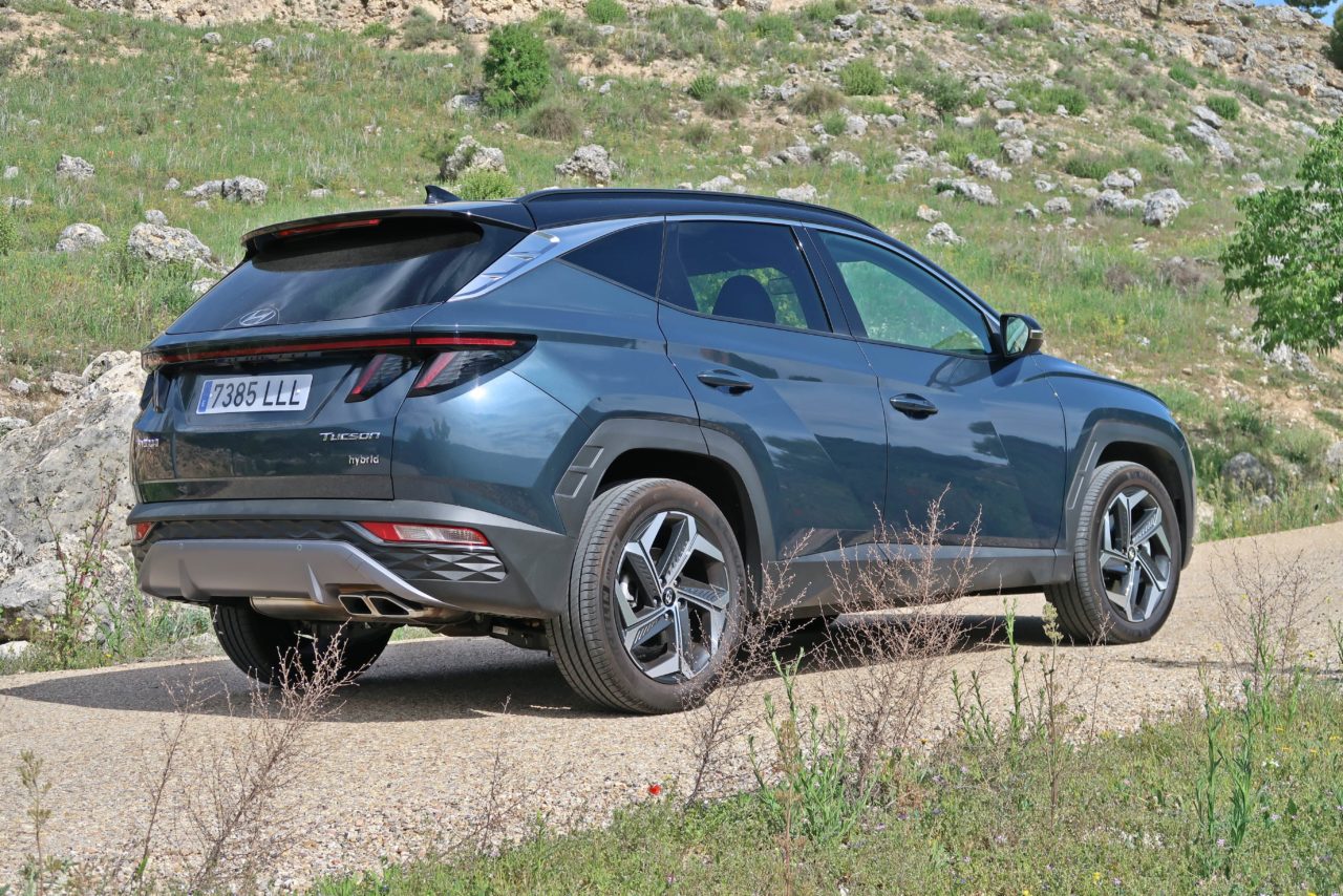 A prueba la versión más interesante del Hyundai Tucson, la híbrida