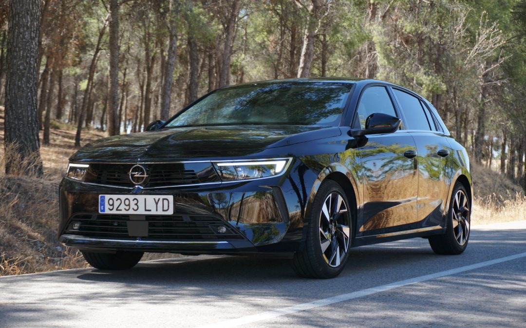 Opel Astra 2022: El primer Astra de Stellantis y con versiones electrificadas